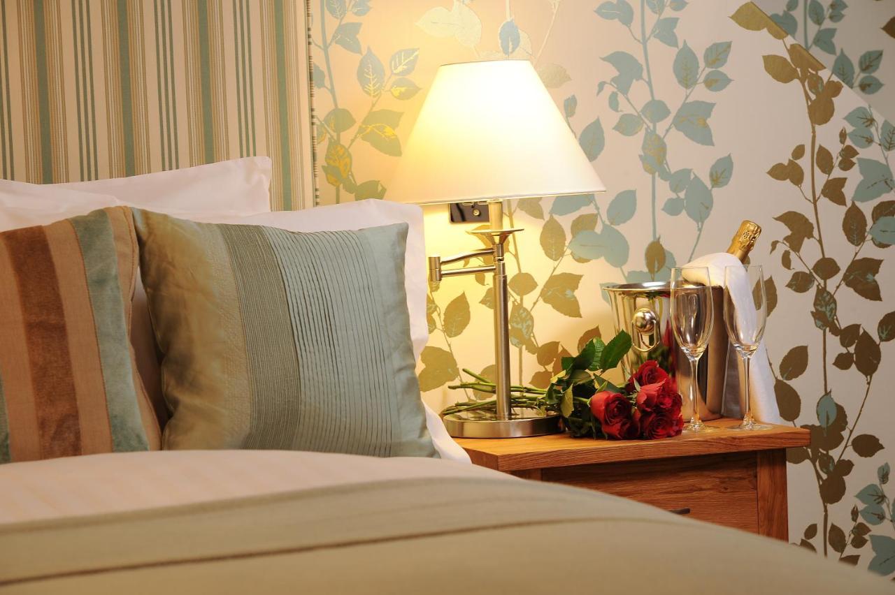 Hotel The Marquess Of Exeter Lyddington Zewnętrze zdjęcie