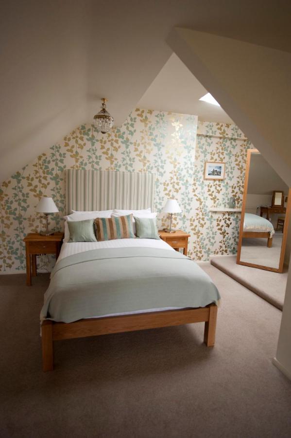 Hotel The Marquess Of Exeter Lyddington Zewnętrze zdjęcie